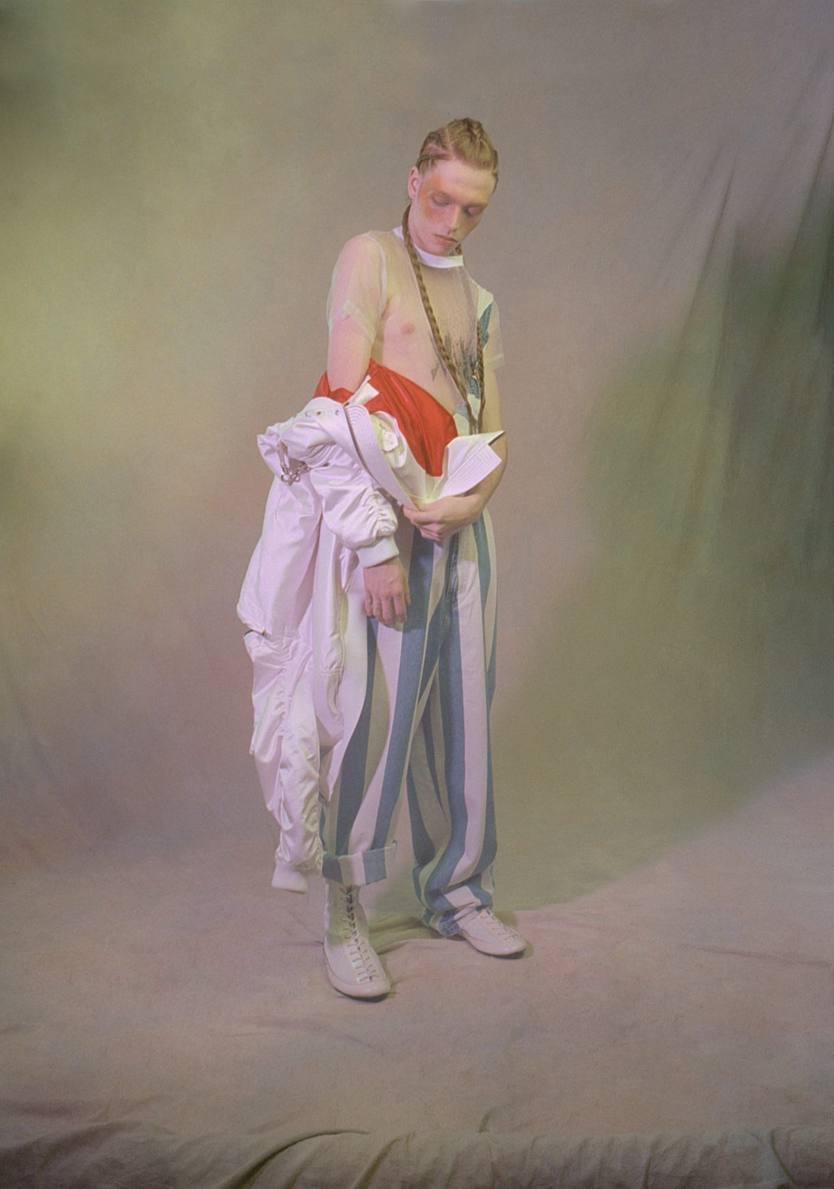 A PART PARUTIONS #2 (c) Alexandre Haefeli styled by Arthur Mayadoux with Levi's, Neith Nyer, Icosar & Kenzo