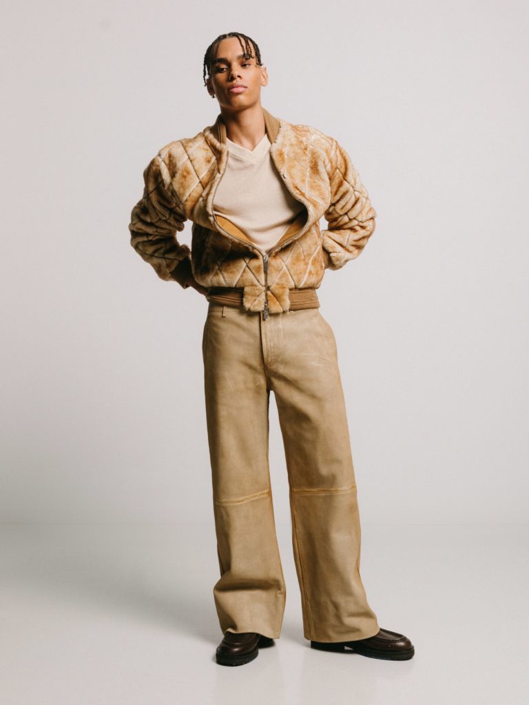 Cover Harper's Bazaar Man Brasil with Alexandre Grimaldi shot by Stéphanie Volpato styled by Arthur Mayadoux